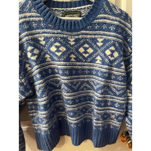 Vintage American Eagle Blue & White Print Acrylic Crew Neck Sweater sz S - Picture 2 of 5